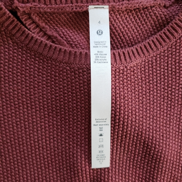 Lululemon Sweater Smoky Red - Picture 7 of 8